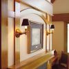 Shoreland™ One Light Straight Arm Traditional Wall Sconce