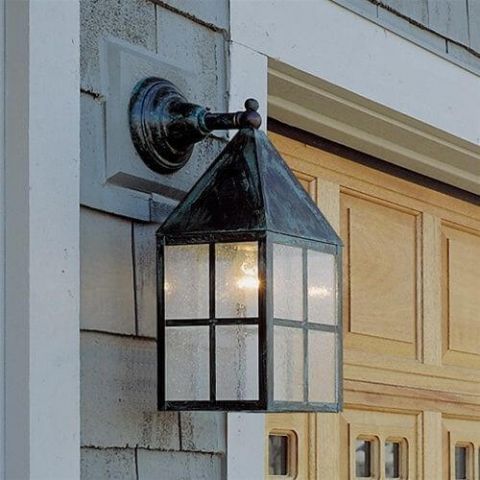 Carriage Lantern™ 7 in. Wide Straight Arm Exterior Wall Light